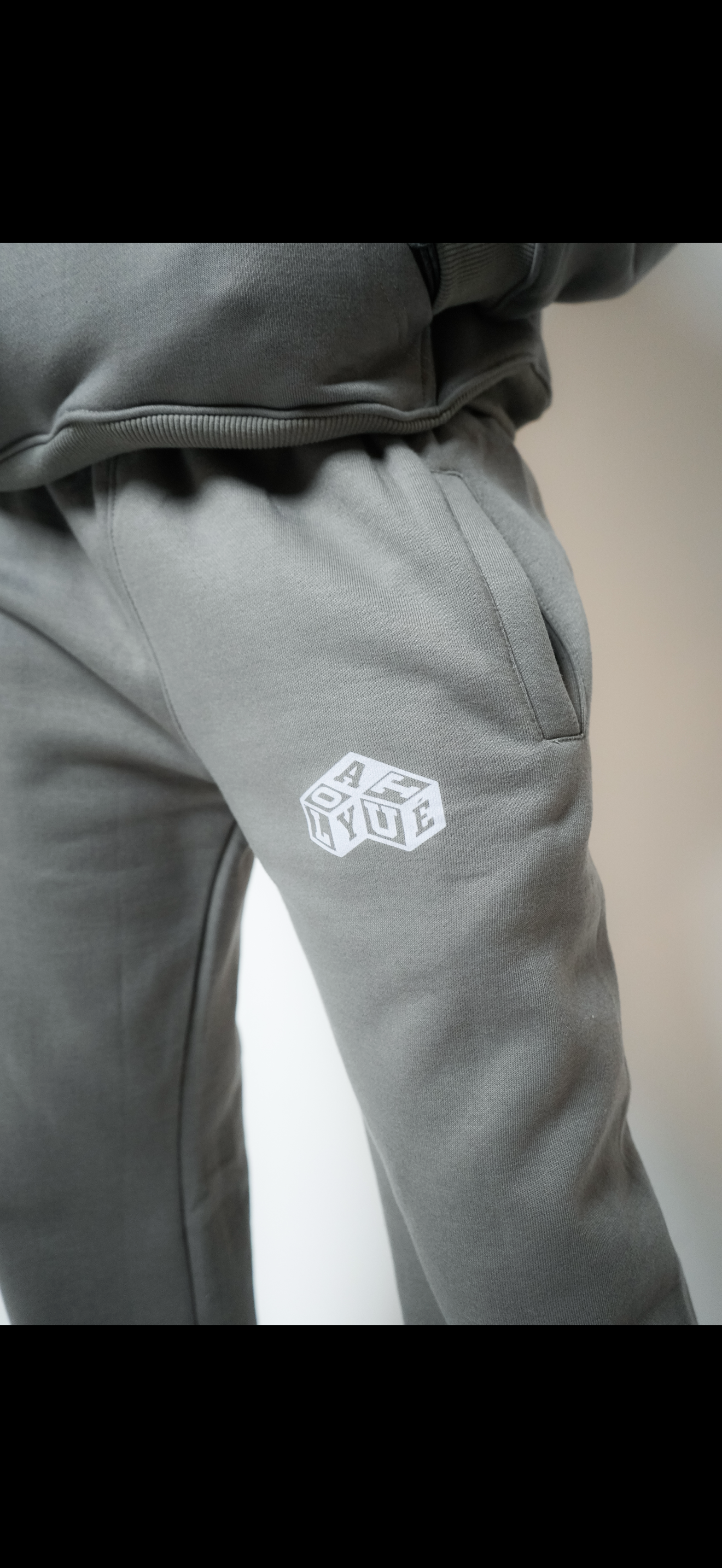 Grey Loyauté essential Sweatsuit